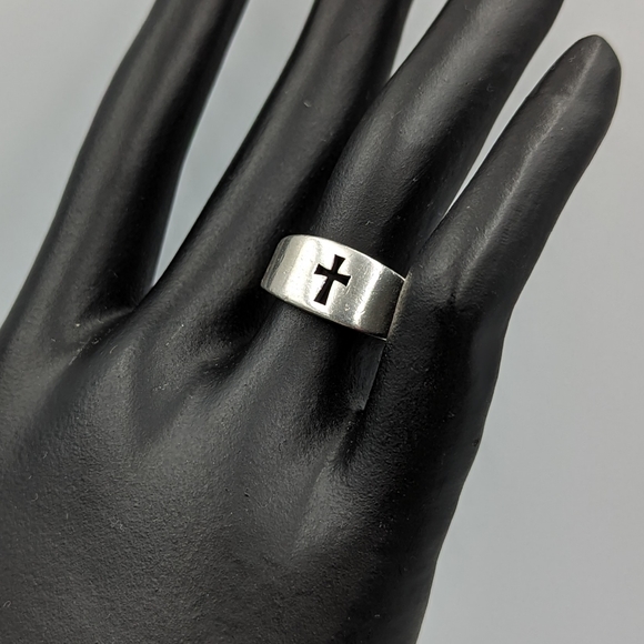 Vintage James Avery Crosslet Cross Cut Out Sterling Silver Ring SZ 6.25 - Picture 2 of 9